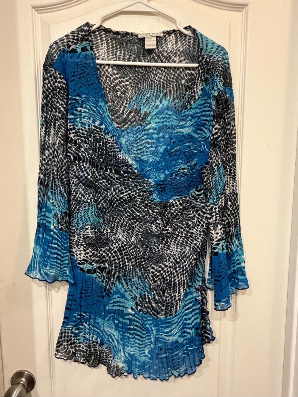 Alberto Makali Blue and Black Printed V-Neck Tunic
